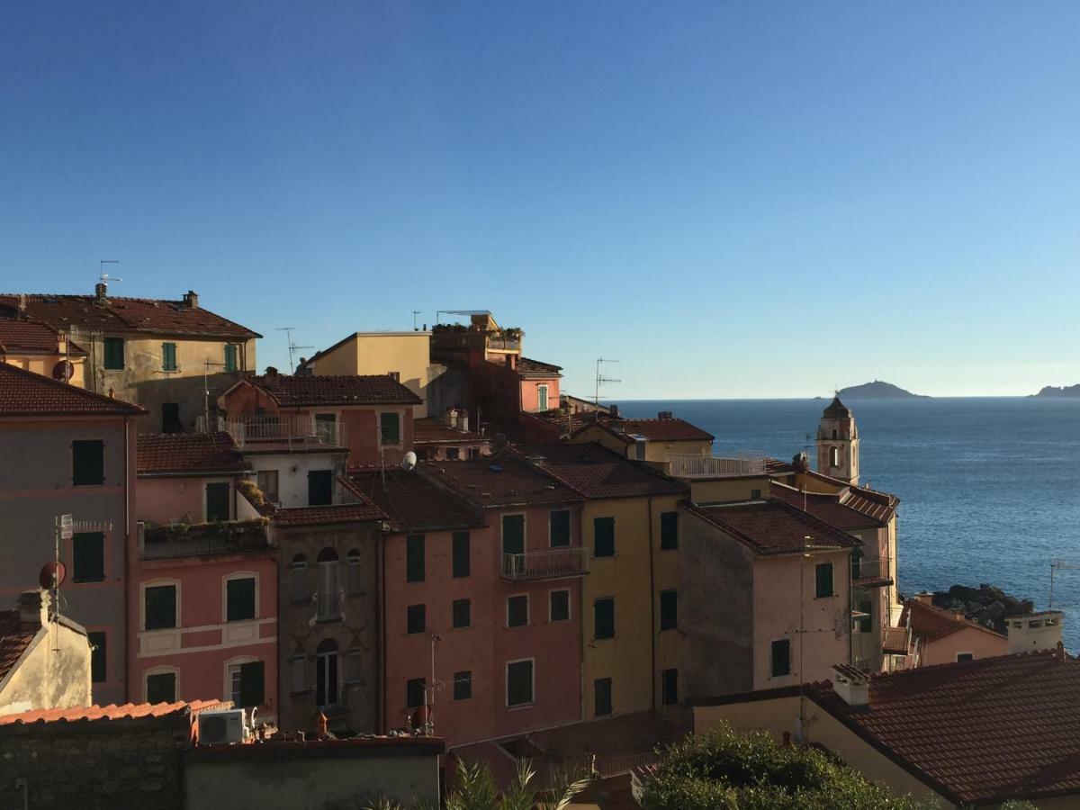 Appartamento Un Giorno Di Sole レーリチ エクステリア 写真